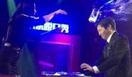 国安主持人爆料视频,独家爆料视频背后的惊人真相